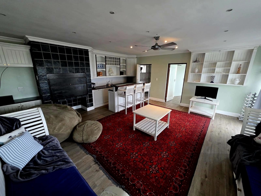 6 Bedroom Property for Sale in Oceanview Heights Western Cape